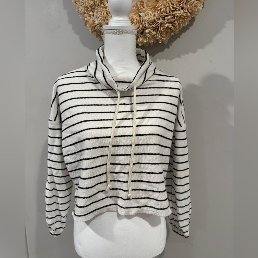 Anthropologie Paper Crane Striped Funnel Neck Cropped Pullover Sweatshirt Sz XS